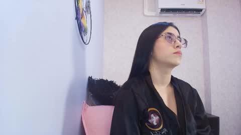 amy__wats0n online show from October 21, 7:14 pm