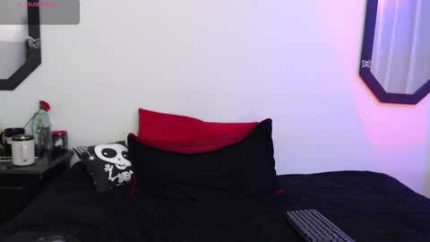 Snapshot of amy_aloqua chatting on September 30, 3:39 pm Amy online show from September 30, 3:39 pm