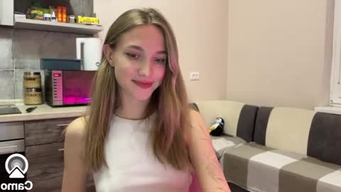 Amy Chill online show from December 23, 2:39 pm