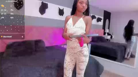 Amy online show from September 18, 8:11 pm