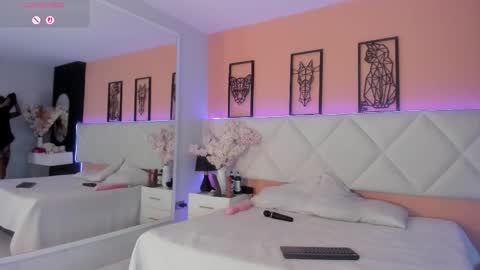 Amy online show from November 5, 6:41 pm