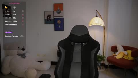 Daniela M online show from February 11, 4:35 pm