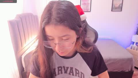 Amy sophia 3 online show from December 28, 3:15 pm