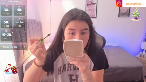 Amy sophia 3 online show from December 28, 6:18 pm