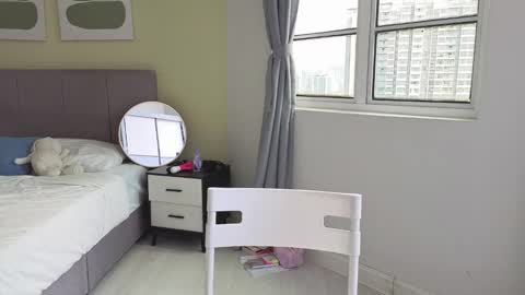 Snapshot of amyalwayshere chatting on November 19, 6:24 am girl next door named Amy online show from November 19, 6:24 am