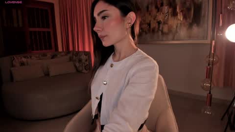 Amy Armstrong online show from January 5, 11:22 pm