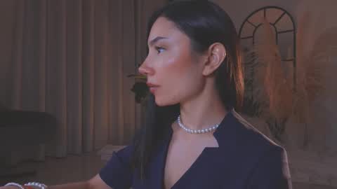 Amy Armstrong online show from September 14, 12:10 am