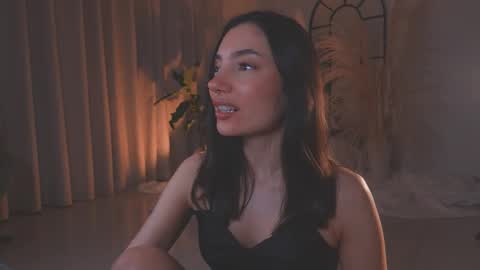 Amy Armstrong online show from September 18, 12:23 am