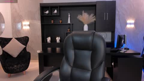 Amy  online show from January 11, 7:49 pm