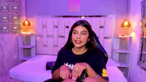 amyevan_ online show from September 9, 9:03 pm