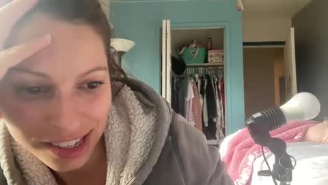 Snapshot of amysmilez chatting on January 2, 8:02 pm Amy Smilez online show from January 2, 8:02 pm