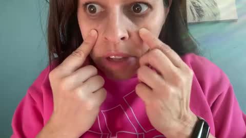 Snapshot of amysmilez chatting on February 1, 7:34 pm Amy Smilez online show from February 1, 7:34 pm