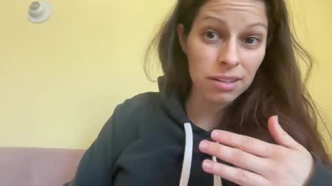 Snapshot of amysmilez chatting on February 22, 2:52 pm Amy Smilez online show from February 22, 2:52 pm