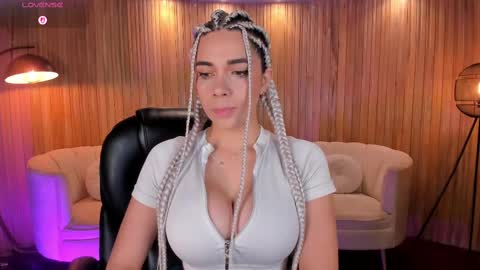 AMY WALKER online show from February 24, 10:04 am