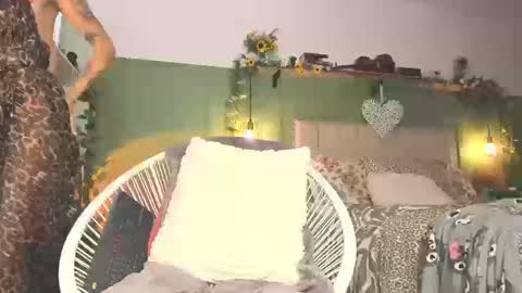 Ana Maria online show from September 8, 9:03 pm