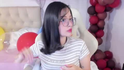 Snapshot of ana_ruuh chatting on January 15, 8:16 pm Im anna but you can call me as you want online show from January 15, 8:16 pm