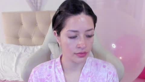 Snapshot of ana_ruuh chatting on January 27, 5:58 pm Im anna but you can call me as you want online show from January 27, 5:58 pm