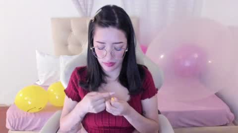 Snapshot of ana_ruuh chatting on February 4, 6:06 pm Im anna but you can call me as you want online show from February 4, 6:06 pm