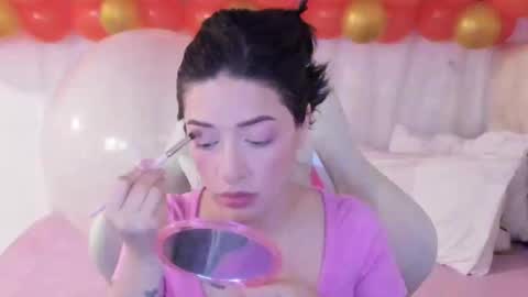 Snapshot of ana_ruuh chatting on February 5, 2:59 pm Im anna but you can call me as you want online show from February 5, 2:59 pm