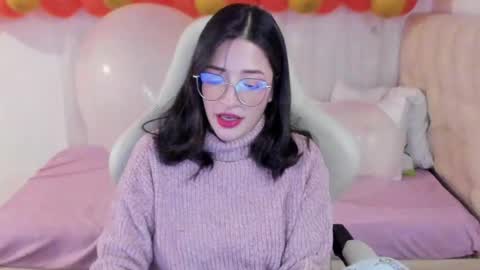 Snapshot of ana_ruuh chatting on February 10, 10:19 pm Im anna but you can call me as you want online show from February 10, 10:19 pm