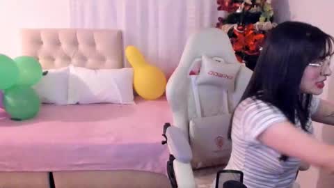 Snapshot of ana_ruuh chatting on November 20, 10:20 pm Im anna but you can call me as you want online show from November 20, 10:20 pm