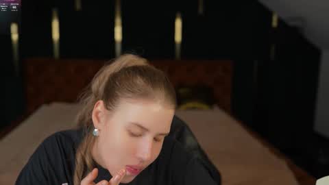 PLAYHARD054 online show from October 10, 6:45 am