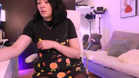 IG Soyanah  online show from November 20, 4:29 pm