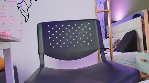 Anahi  online show from February 26, 11:15 pm