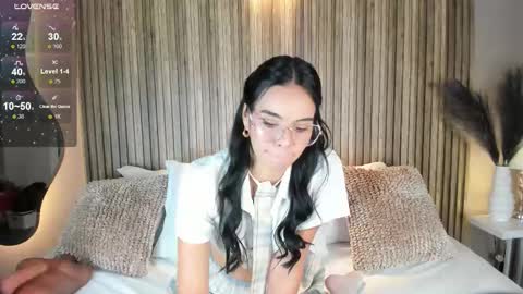 Anahin online show from October 14, 5:25 pm