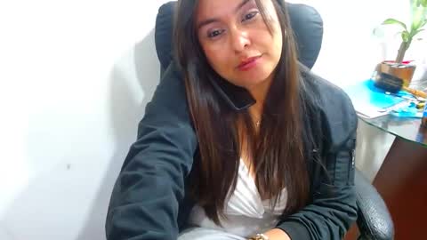 anaids online show from December 25, 2:03 am