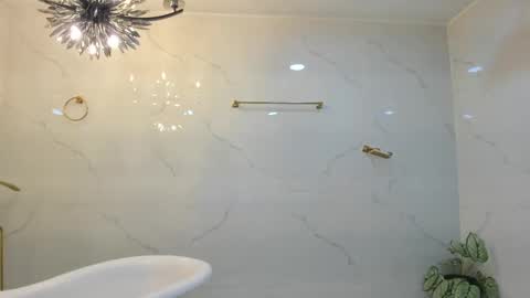   online show from February 27, 11:31 am