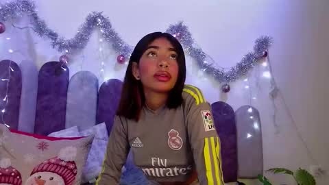 anais_tgn online show from November 29, 4:10 pm