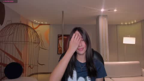 Snapshot of anaisnin1 chatting on January 15, 12:04 pm Anais Nin online show from January 15, 12:04 pm