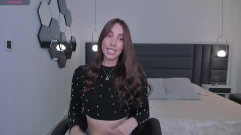 Snapshot of anaisnin1 chatting on November 14, 3:16 am Anais Nin online show from November 14, 3:16 am