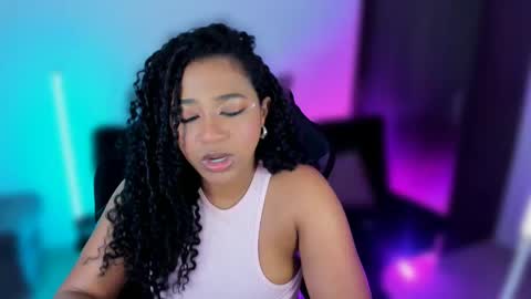      help me to get 100 thumps up  online show from December 22, 5:45 am