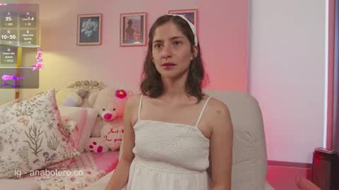 Ana Mara Botero online show from September 25, 8:23 pm