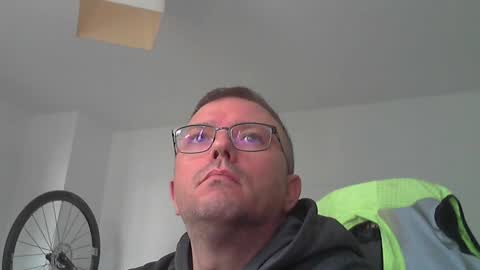 Andi online show from October 6, 8:45 am