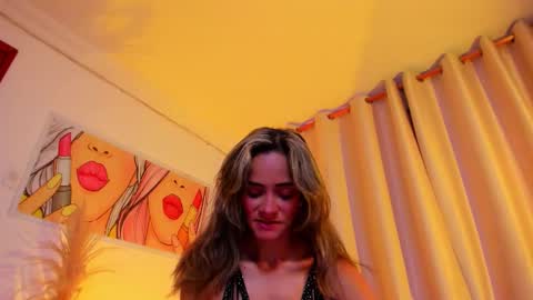 Ana online show from October 19, 7:25 pm