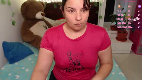 Snapshot of anaspark chatting on December 18, 8:42 am Ana online show from December 18, 8:42 am