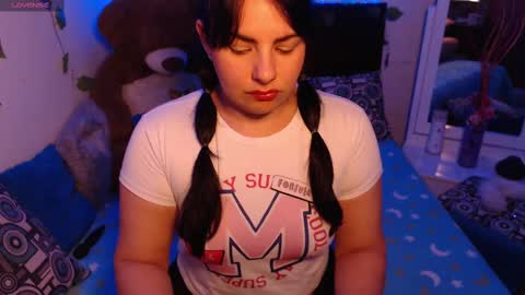 Snapshot of anaspark chatting on March 9, 11:47 am Ana online show from March 9, 11:47 am