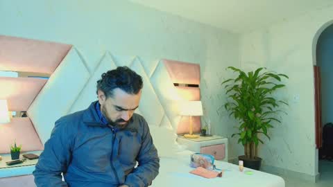 anastasia_marco online show from January 24, 11:37 am