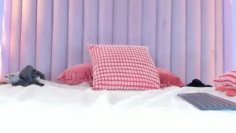 A N N A   V O S S  online show from November 12, 11:47 pm