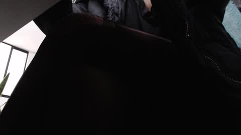   online show from January 28, 11:38 am