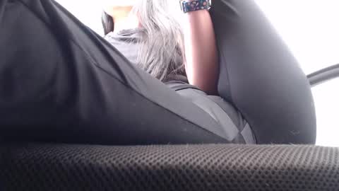   online show from January 30, 11:44 am