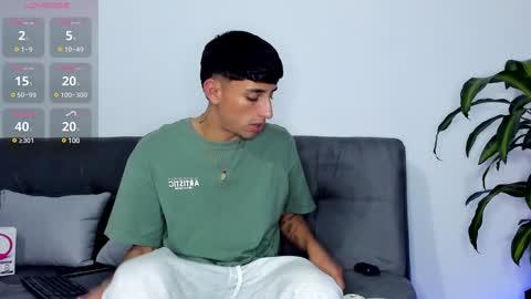 Ander Arias online show from February 26, 12:49 am