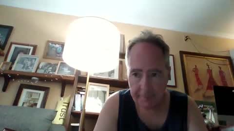 Snapshot of andre6045 chatting on September 23, 8:23 pm andre6045 online show from September 23, 8:23 pm