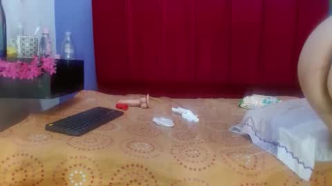 ANDREA LOPEZ online show from October 23, 11:20 am