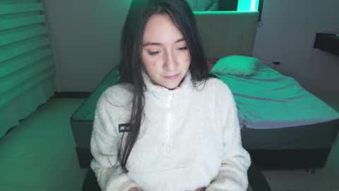 Andrea Ramos online show from February 27, 3:25 am