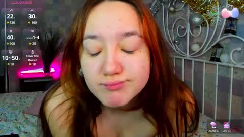 Andrea hereGMT7Mon Tue Wen ThFri Sat Su 0300am-0900am. online show from December 30, 11:06 pm