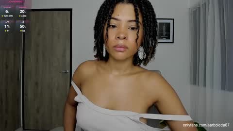 Snapshot of andrearboleda chatting on December 2, 12:40 pm Andrea online show from December 2, 12:40 pm